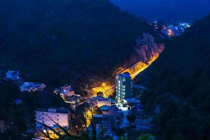 Bao Ngoc Hotel Dong Khe Sau Bagian luar foto